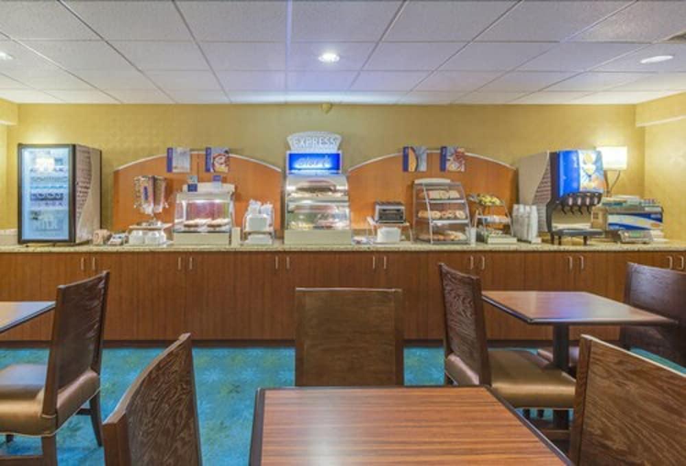 Holiday Express By Ihg Hotel Hunt Valley