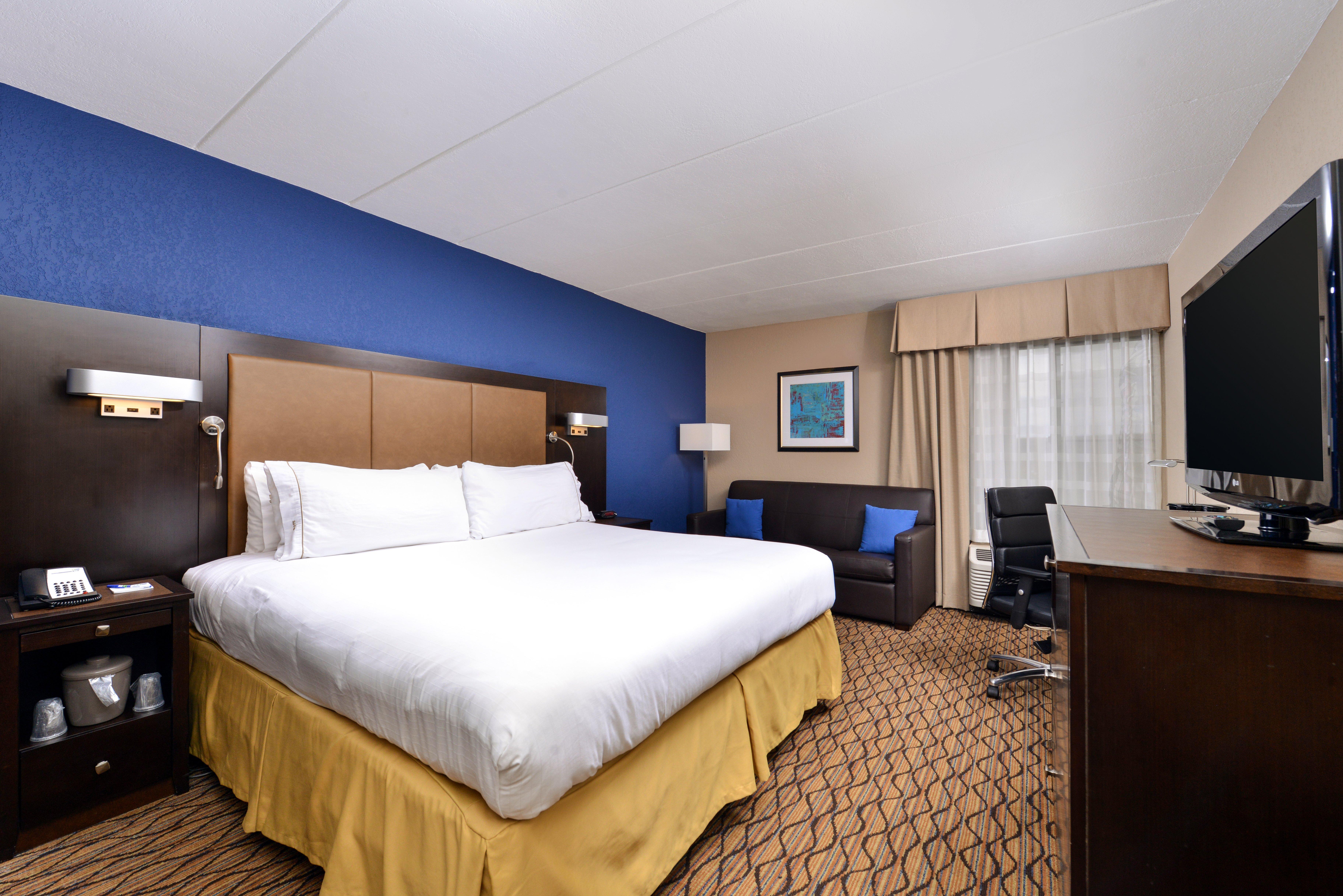 Holiday Express By Ihg